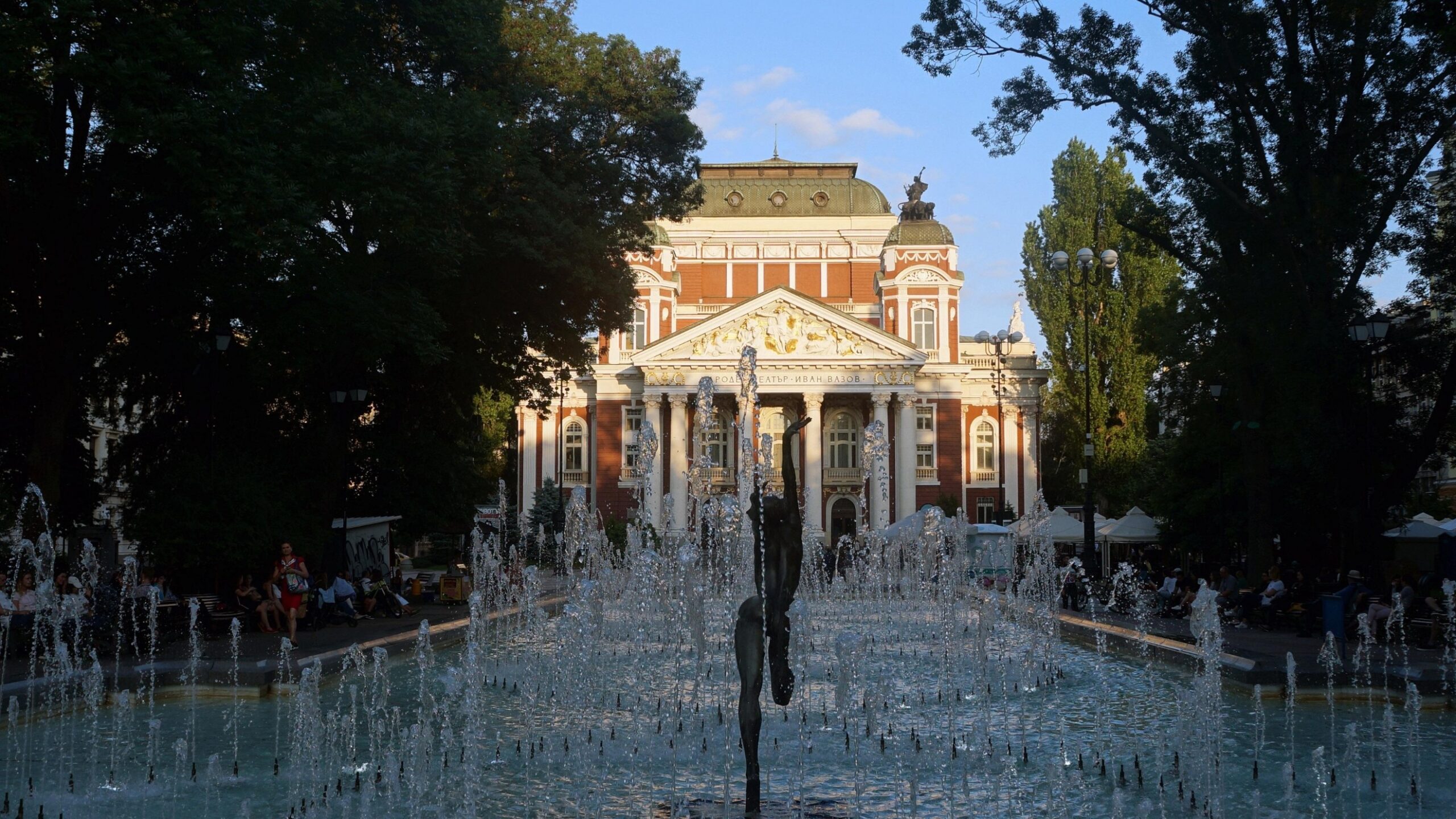 Αυξάνεται σημαντικά ο αριθμός των Βούλγαρων συνταξιούχων που συνεχίζουν να εργάζονται μετά τη συνταξιοδότηση